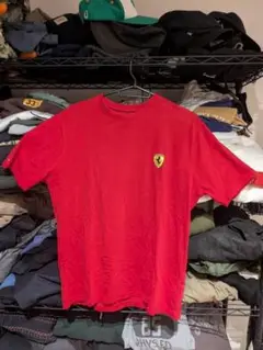 Ferrari ロゴTシャツ