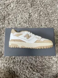 【新品未使用】New Balance スニーカー ホワイト/ベージュ