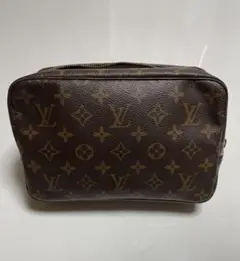 中古ヴィトンコスメポーチセカンドバッグ
