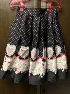タグ付き新品 BODYLINE(ボディーライン) フレアースカート