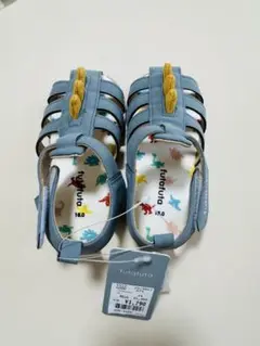バースデイ　futafuta 恐竜サンダル　16.0cm 新品未使用
