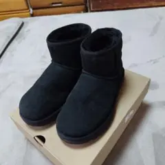 Item thumbnail for item c611e752-b25f-4110-ade2-18c41c5941a7