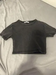 ZARA ダークグレー クロップドTシャツ 半袖