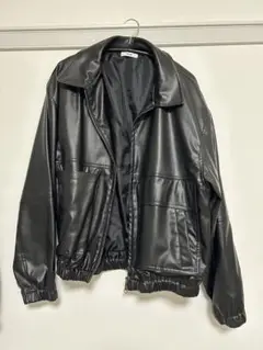 Perushu レザータッチショート丈ブルゾン