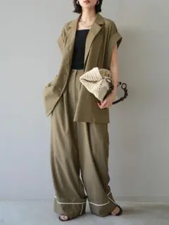 リネンライク裾リターンワイドパンツ ロールアップタックパンツ Lumier