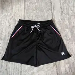 ♥FILA♥ ブラック ショートパンツ Mサイズ