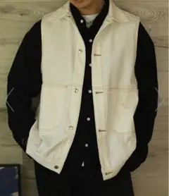 Item thumbnail for item 88241814-9af8-4d97-83ac-6d74f7f3c536