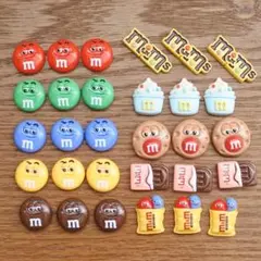 m&m's お菓子デコパーツ 10種類 30個まとめ売り♡