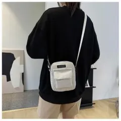 SHEIN ホワイト　ショルダーバッグ　ユニセックス　ボディバッグ　アウトドア