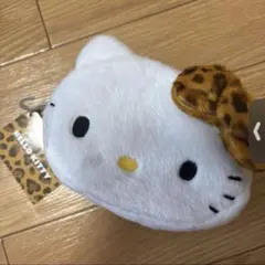 週末限定価格！サンリオ ハローキティ フェイスポーチ ヒョウ柄新品、未使用