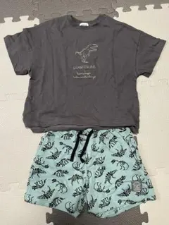 breeze恐竜Tシャツ・ハーフパンツセット