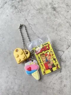 キーホルダー☆アメリカン雑貨　ハートレゴ　LEGO 黄色　イエロー　ガチャガチャ