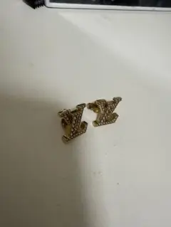 Item thumbnail for item 22f37eb9-890f-4871-a8f7-ad16e24bb8ea