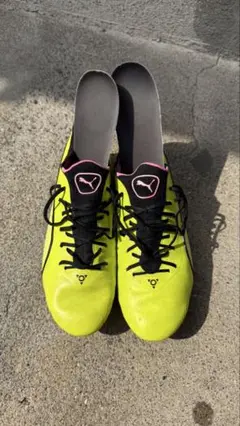 Puma サッカーシューズ イエロー