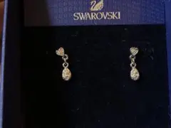 限定お値下げ!スワロフスキー SWAROVSKI ハート ドロップピアス