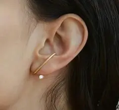 新品未使用 ゴールドパールイヤーカフ イヤカフ シンプル　大人可愛い