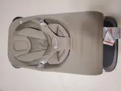 ベージュ バウンサー 3点式安全ベルト付き