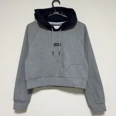 テーラーメイド クロップド長袖パーカー グレー Lサイズ