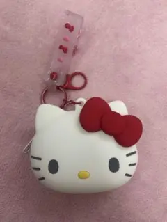 サンリオ　ハロー キティ　シリコーンポーチ（わたしのデコバッグ）