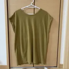 ローリーズファーム　Tシャツ　からし色　新品未使用