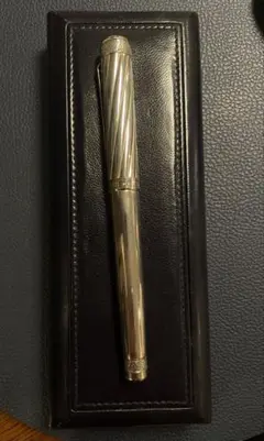 Item thumbnail for item bc897324-5a71-47a2-9573-148cf6828bf9