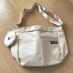 ホワイト ショルダーバッグ 小型ポーチ付き【値段交渉可】