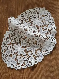 アンティーク ミラネーゼレース クレマチス メッシュの花びら オーバルドイリー