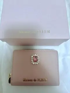 【美品】Maison de FLEUR ピンク 二つ折り財布