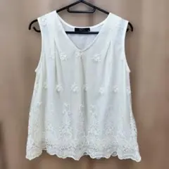 Item thumbnail for item 75c51f27-f463-4580-bddf-8a5ed2490a60