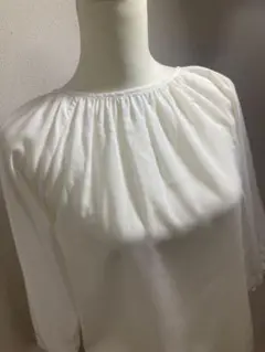 ユニクロブラウスUNIQLO レーヨン