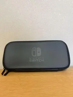 Nintendo switch ケース　黒