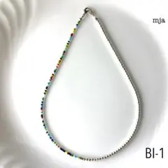カラフルビーズ　バイカラーネックレス　BI-1