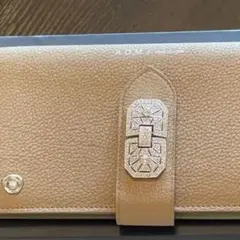 ADMJ スワロフスキークリスタル アールデコモティーフ付 牛革長財布