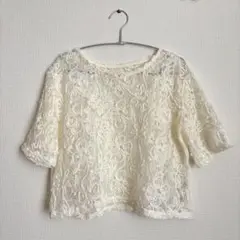 アイボリー　レース編み　半袖　トップス お花　花柄　ニュアンス　刺繍