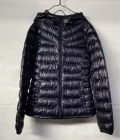 美品 ユニクロ ダウンパーカ ウルトラライトジャケット ブラック 黒 S