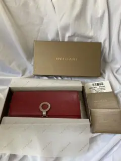BVLGARI 長財布 赤 ロゴクリップ 財布