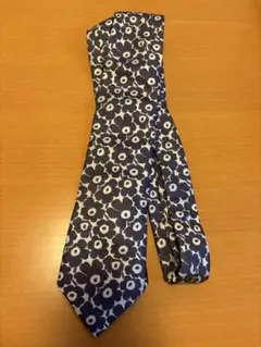 2025年最新】marimekko ネクタイの人気アイテム - メルカリ