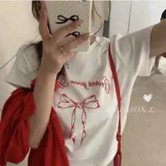 Tシャツ　リボン
