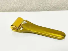 【美品】美顔器 ミラクルローラー ゴールド ゲルマニウム 永久磁石 美容ローラー