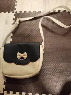 KP ショルダーバッグ