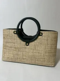 Item thumbnail for item 3a77079e-ae5c-48bf-b84a-e48cb479bb85