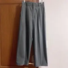 【UNIQLO】タックワイドパンツ／グレー／Ｓサイズ