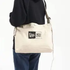 NEW ERA ニューエラショルダーバッグ アイボリー