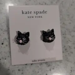 キャットピアス ブラックパヴェ