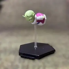 デンデ　背表紙フィギュア