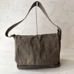 Item thumbnail for item 095a09eb-f9d7-4f0f-81e0-b5a0b970fe78