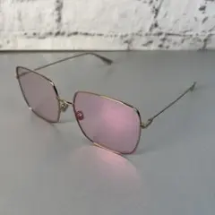 Item thumbnail for item 1456ed8e-b5ac-4dc8-ae6c-d312fcc6c46f