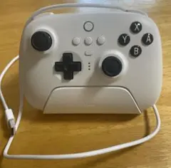 白　8bitdo ultimate controller