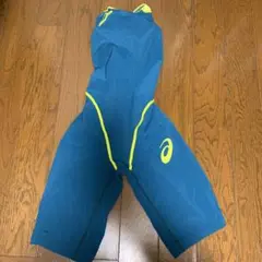 数日限定最大値下げ中!アシックス asics 競泳大会用水着