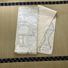 帯　白